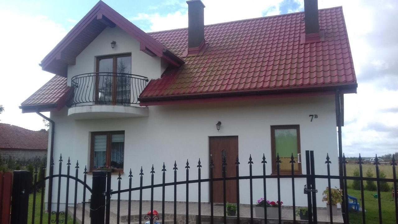 Villa Dom Na Mazurach à Przerwanki Extérieur photo